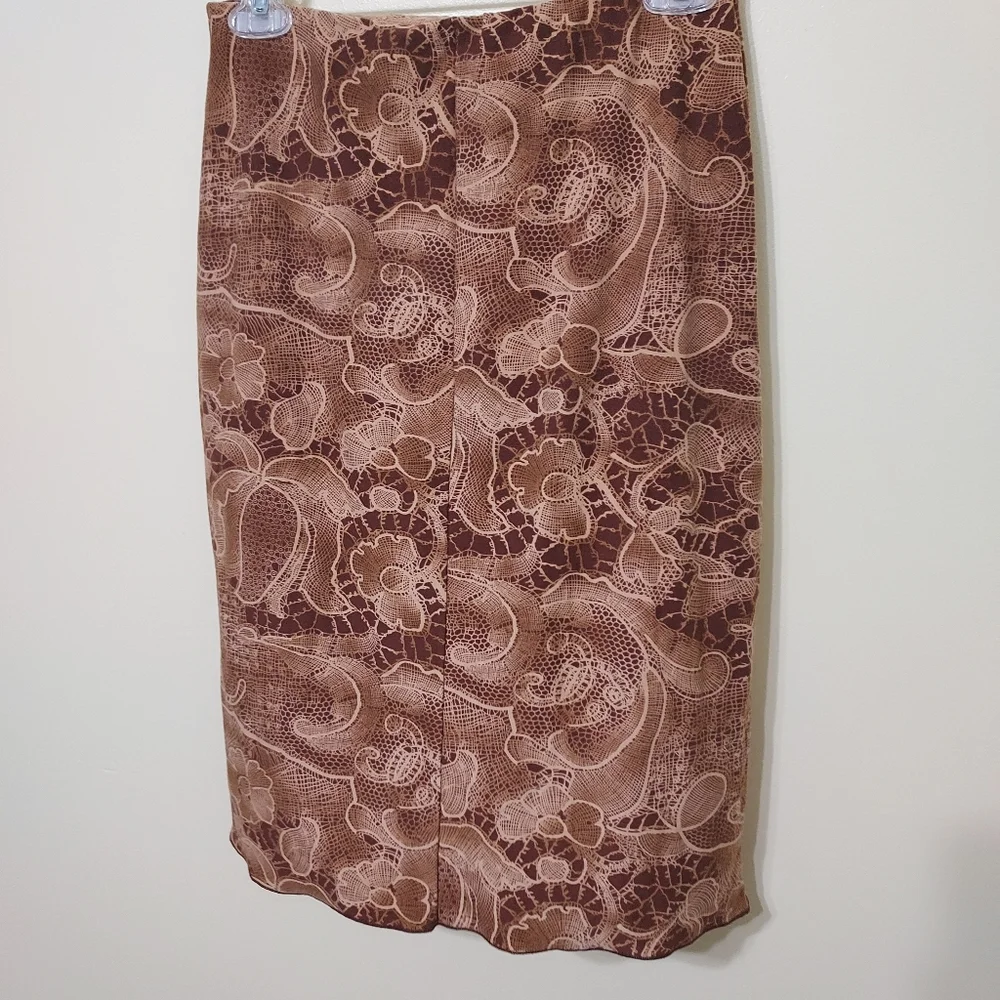 Forever 21 Contemporary Brown Floral Patterned Skirt Feminine Chic Medium